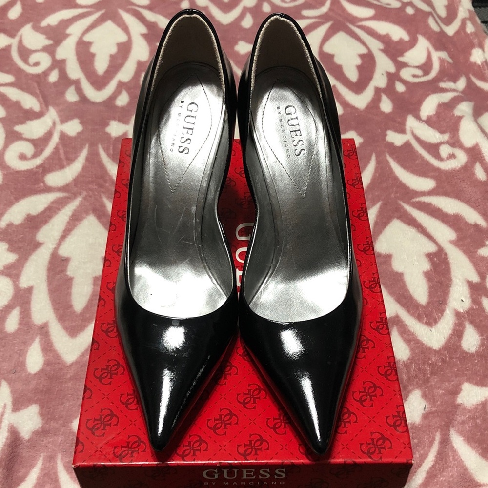 Guess by Marciano Black Patent Pointed-Toe Pumps 7.5M